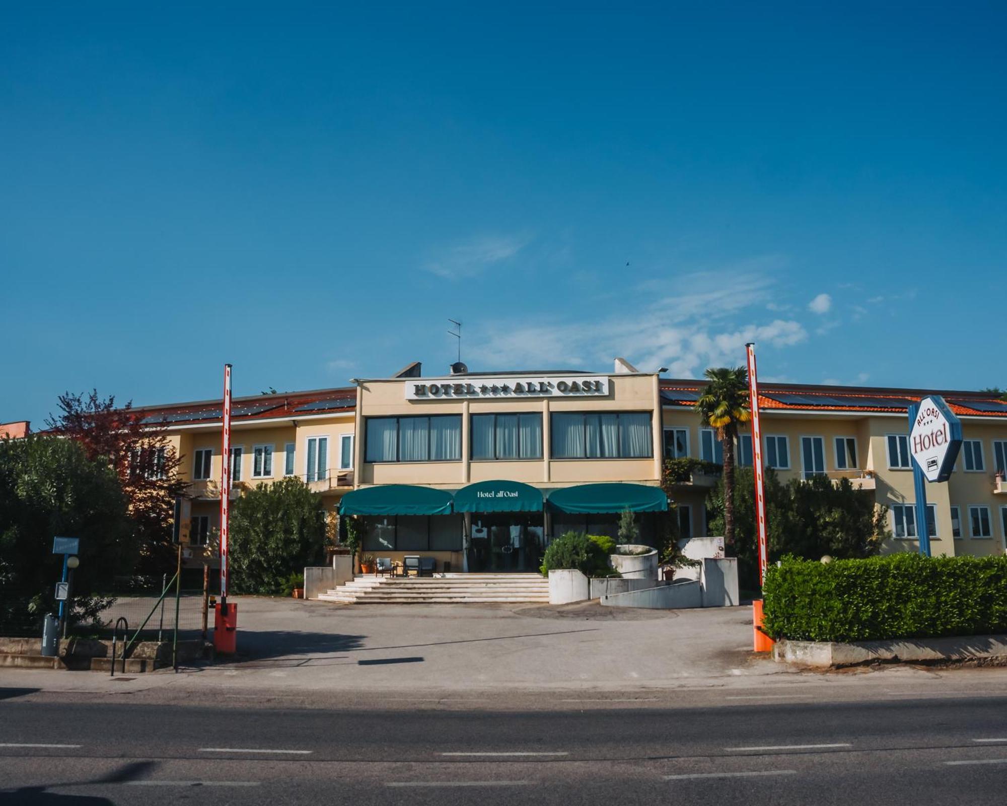 Hotel All'Oasi Паезе Экстерьер фото