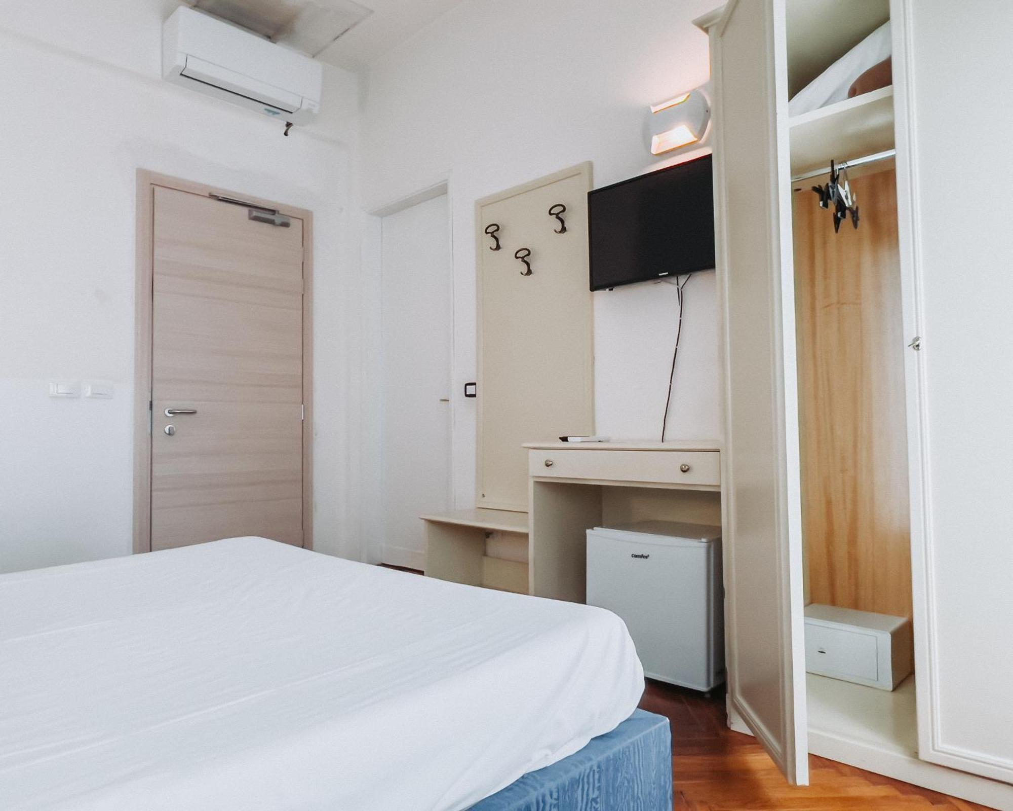 Hotel All'Oasi Паезе Экстерьер фото